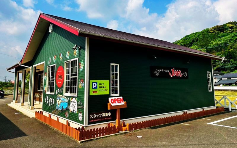 伊万里市の美容室 Hair Studio JAMの店内